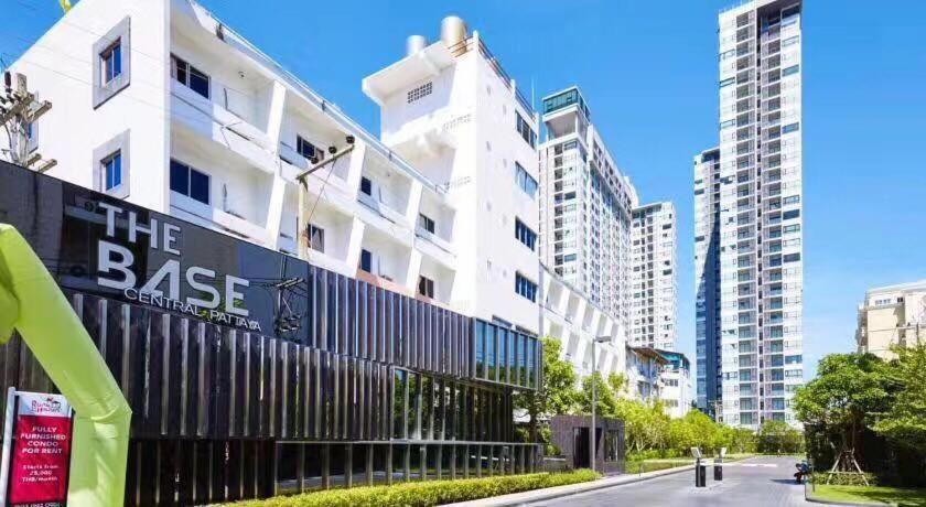 The Base Central Pattaya Seaview Exterior foto